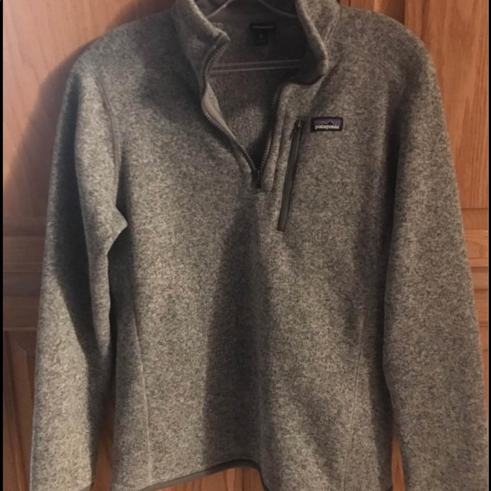 Patogonia half zip